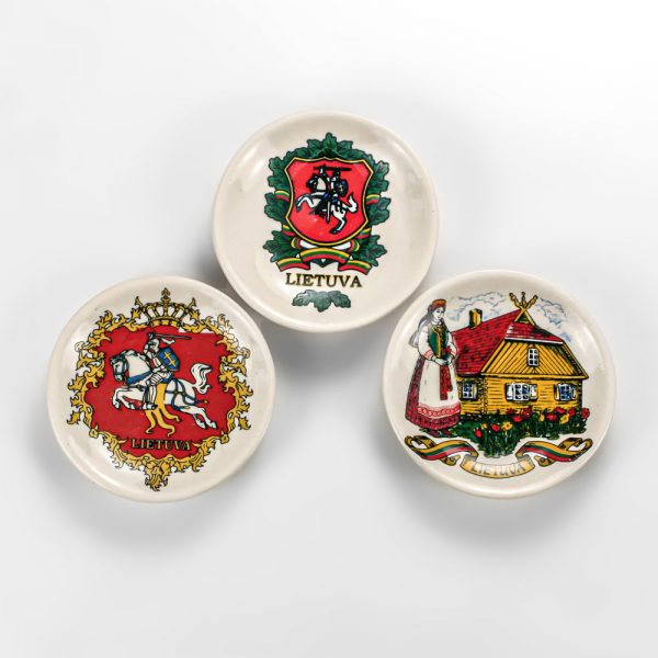 Baltic souvenirs Suvenyrai lietuviški suvenyrai magnetukai keramikiniai