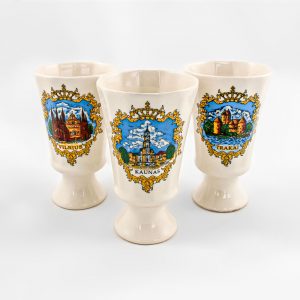 Baltic souvenirs Suvenyrai lietuviški suvenyrai taurės